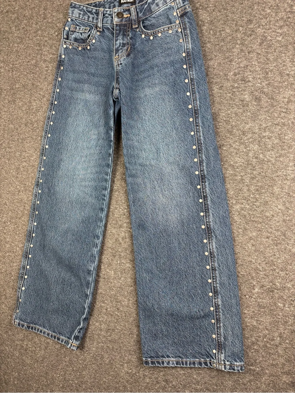 KatieJ NYC Girls 10 Metal Stud Accent Wide Leg Straight Jeans Y2K Streewear